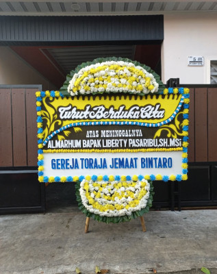 Papan Bunga Duka di Karyamulya